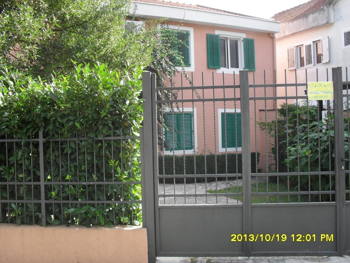 Apartment Three Star